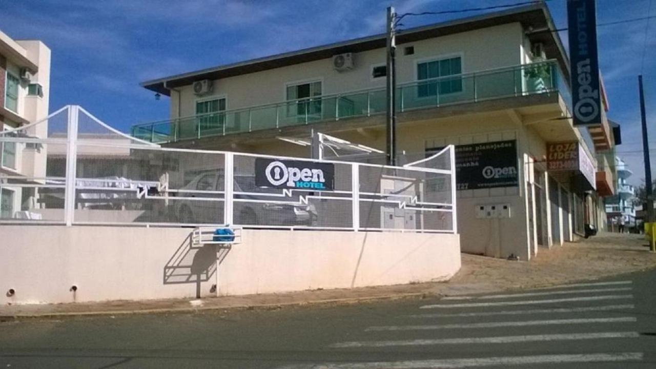 Open Hotel Telêmaco Borba Exteriér fotografie